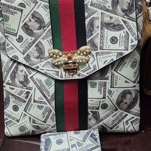 Bee Embellished Money Print Bag